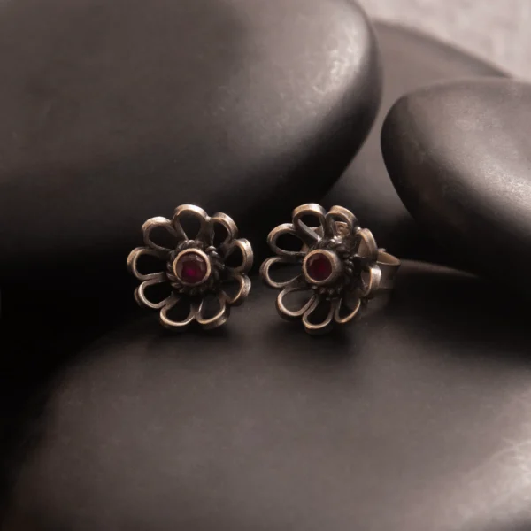 1_Ruby_Daisy_Stud_925_Silver_Earrings_Noorish_Jewellery