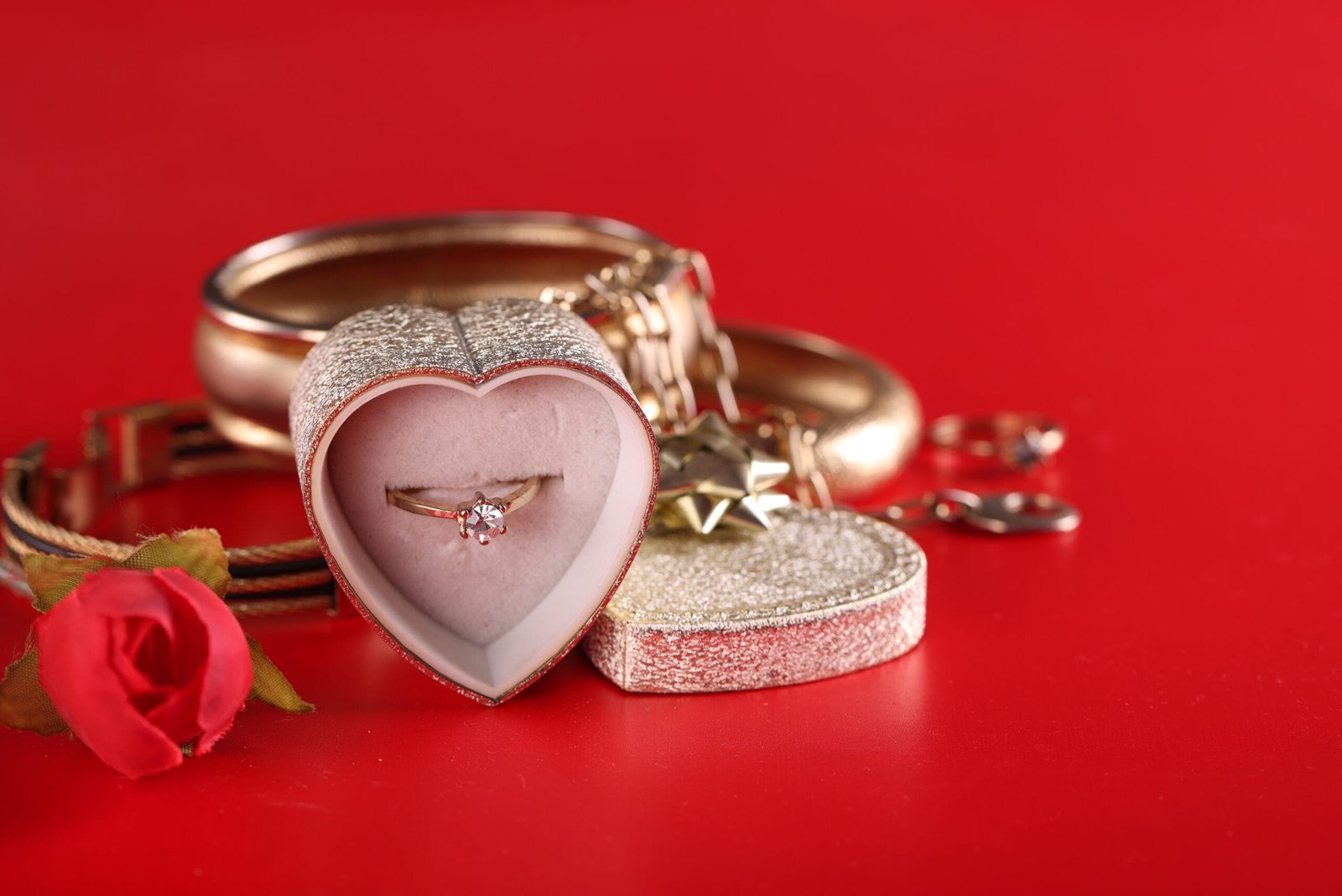 Top Valentine’s_Day_gifts_in_silver_jewellery_Noorish_Jewellery